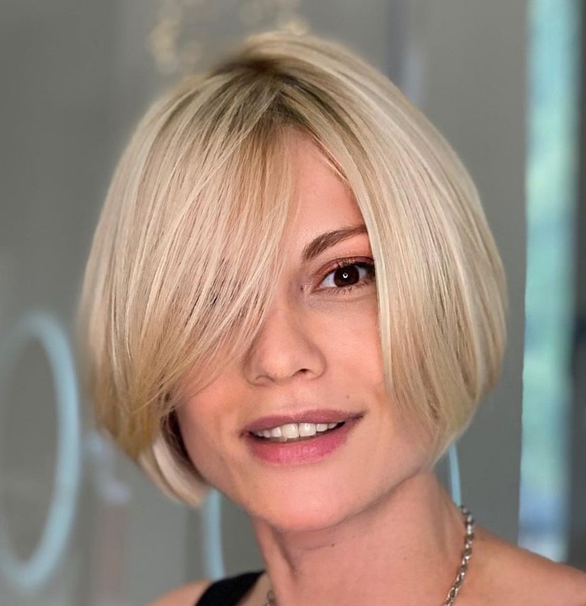 Blonde Chin Length Bob with Side Bangs