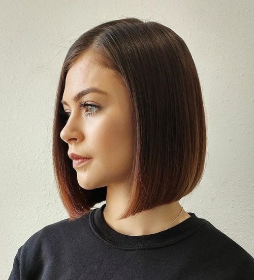 Blunt Side-Parted Medium-Length Bob