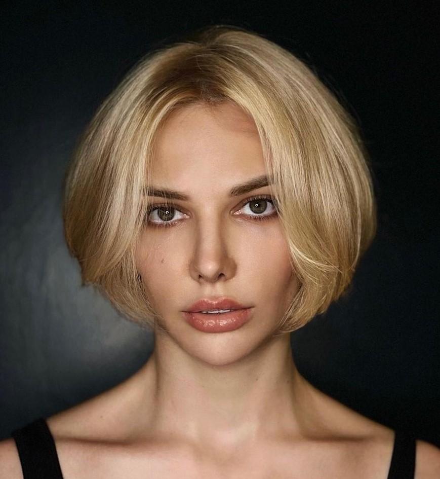 Ear Length Blonde Bob with Center Part