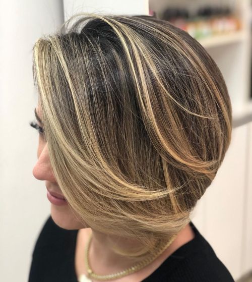 Medium Brown Textured Bob with Dimensional Blonde Balayage