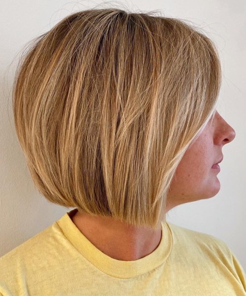 Short Honey Blonde Bob with Subtle Platinum Highlights