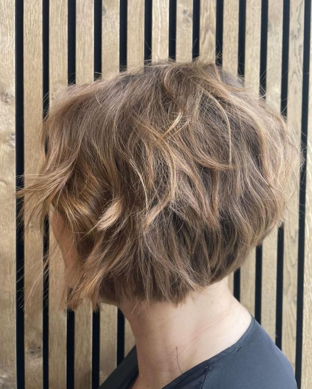 short wavy bob cut